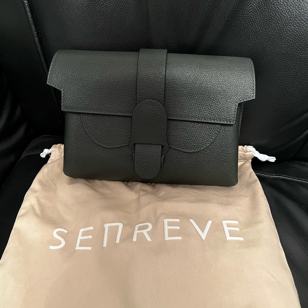 Sunreve Aria belt bag